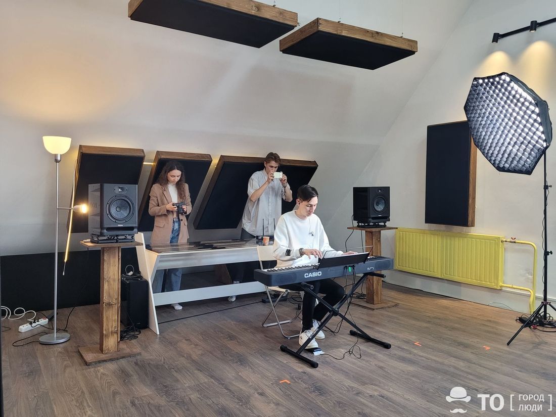 Культура в Томске, Томские новости, музыка в Томске развитие интересные новости Томска репточка запись музыка В Томске открылось музыкальное пространство и продюсерский центр ARTIFY