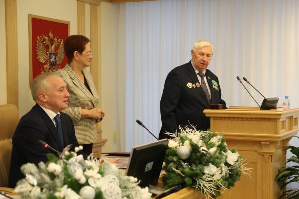 ЗД ТО, Томские новости, дума законы интересные новости Томска поддержка льготники социалка В Томской области увеличены выплаты заслуженным работникам культуры и опекунам