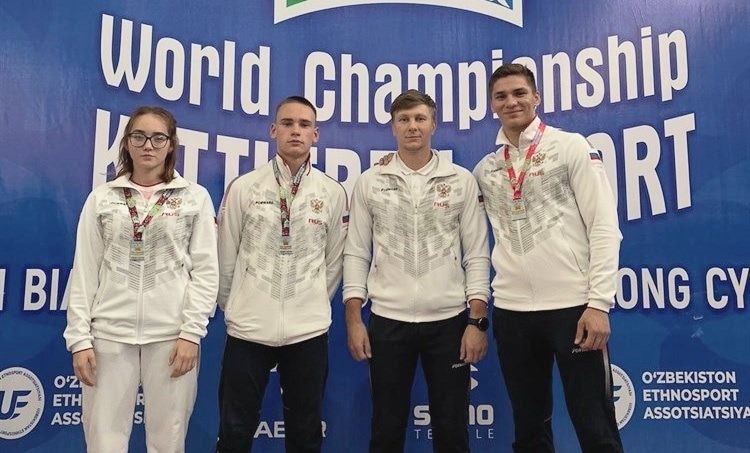 Спорт, Спорт в Томске, Томские новости, гиревики спорт интересные новости Томска Томские гиревики привезли медали с международных соревнований