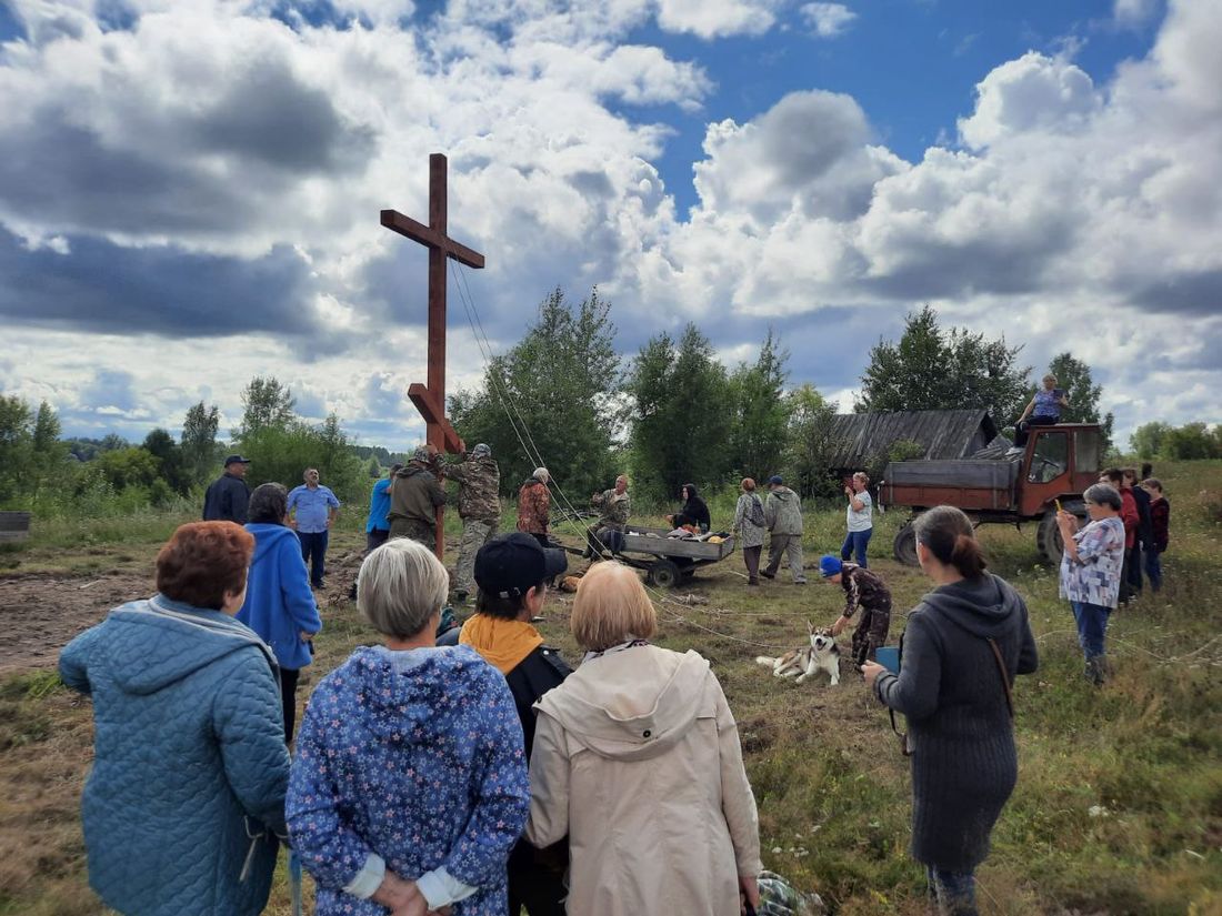 Краеведение, Томские новости, установка памятник жертвы политических репрессий интересные новости Томска В Тегульдетском районе установили памятный крест жертвам репрессий