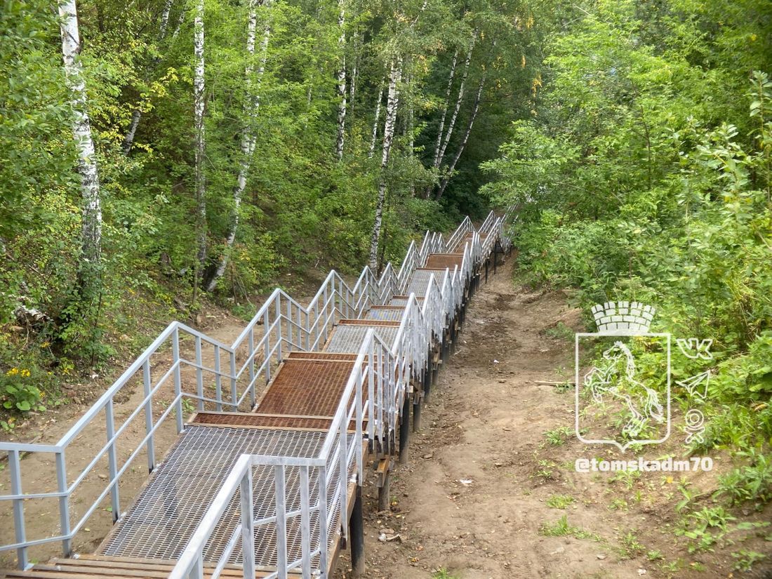 Городское благоустройство, Томские новости, благоустройство интересные новости Томска обустройство пешеходный переход В Томске завершили ремонт спуска на пр. Мира, 20