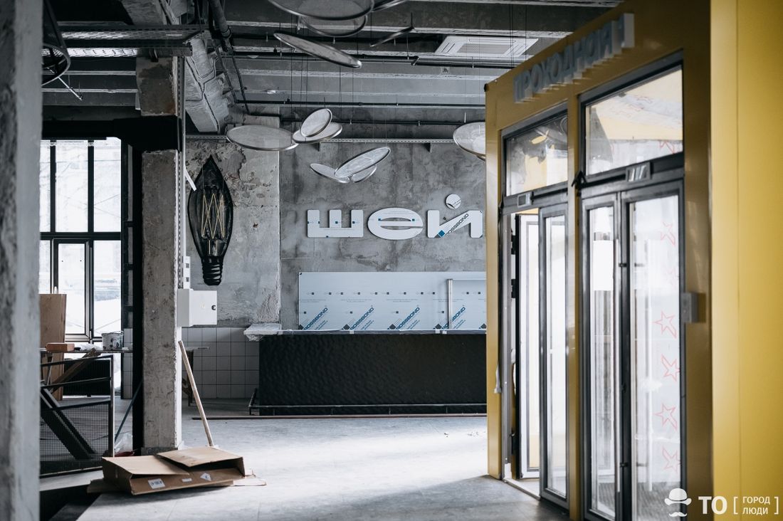 Архитектура и дизайн, Город, Еда, Как это работает, гастрохолл томск новости интересное куда сходить афиша лампочка открытие еда В «Лампочке» зажигается свет. Как новый гастрохолл Томска готовится к открытию