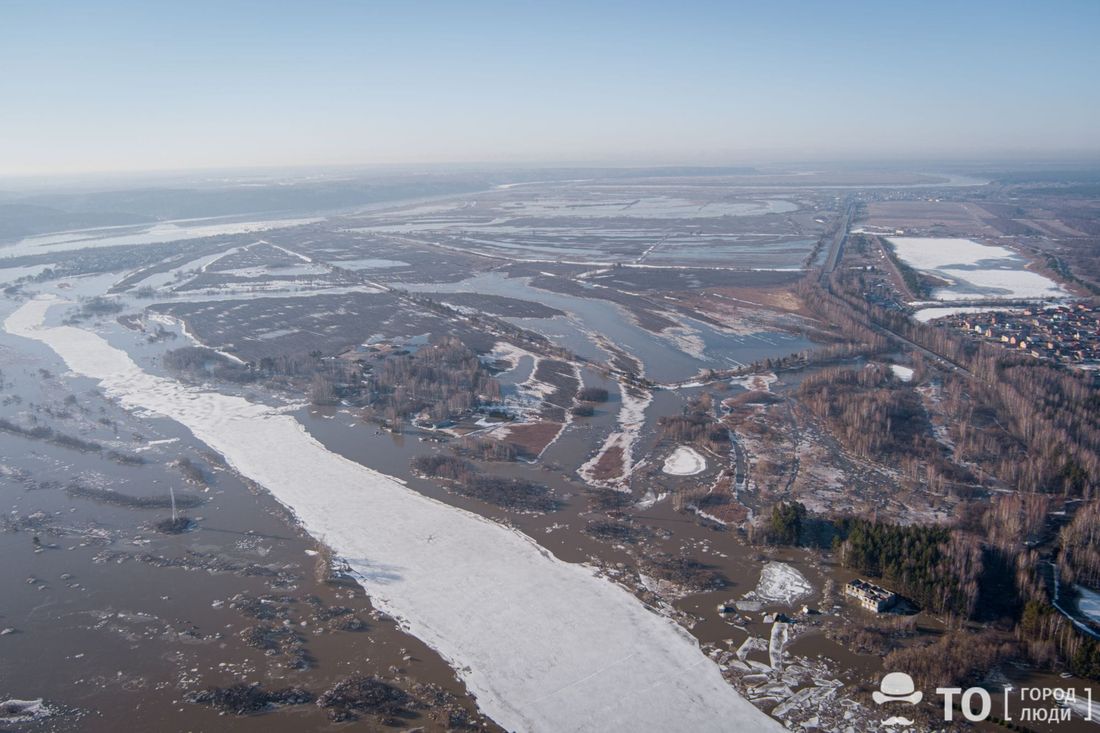 Паводок, Томские новости, паводок ледоход интересные новости Томска движение Томь затор когда пойдет река половодье Затор на Томи у Северного моста прорвало