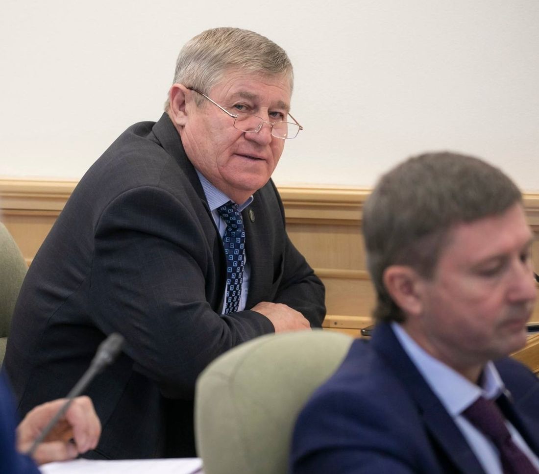 ЗД ТО, Томские новости, Дума парламент интересные новости Томска голосование история томской ДУмы Хроники томского парламента. Первый созыв. 1994-1997 годы Геннадий Сергеенко: «На первом собрании думы за председателя голосовали четыре раза!»