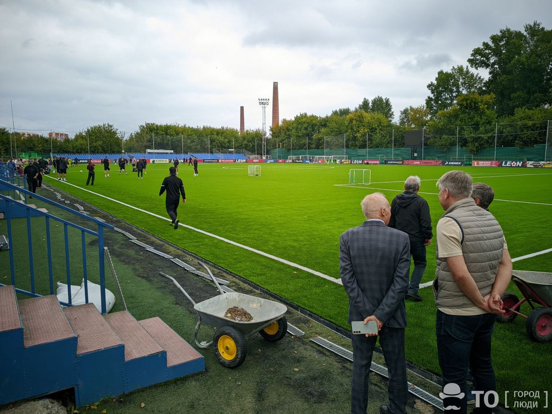 Благотворительность, Город, Спорт, Спорт в Томске, Томские новости, власть администрация стройка томский футбол интересные новости Томска В ремонт томского стадиона «Темп» вложено около 50 млн рублей
