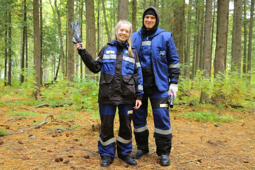 Город, Конкурсы и акции, Рассказано, Томскнефть ВНК, Экология, томскнефть стрежевой чистые игры уборка территории конкурс волонтеры река Пасол площадка баржа Сотрудники «Томскнефти» приняли участие в «Чистых играх»