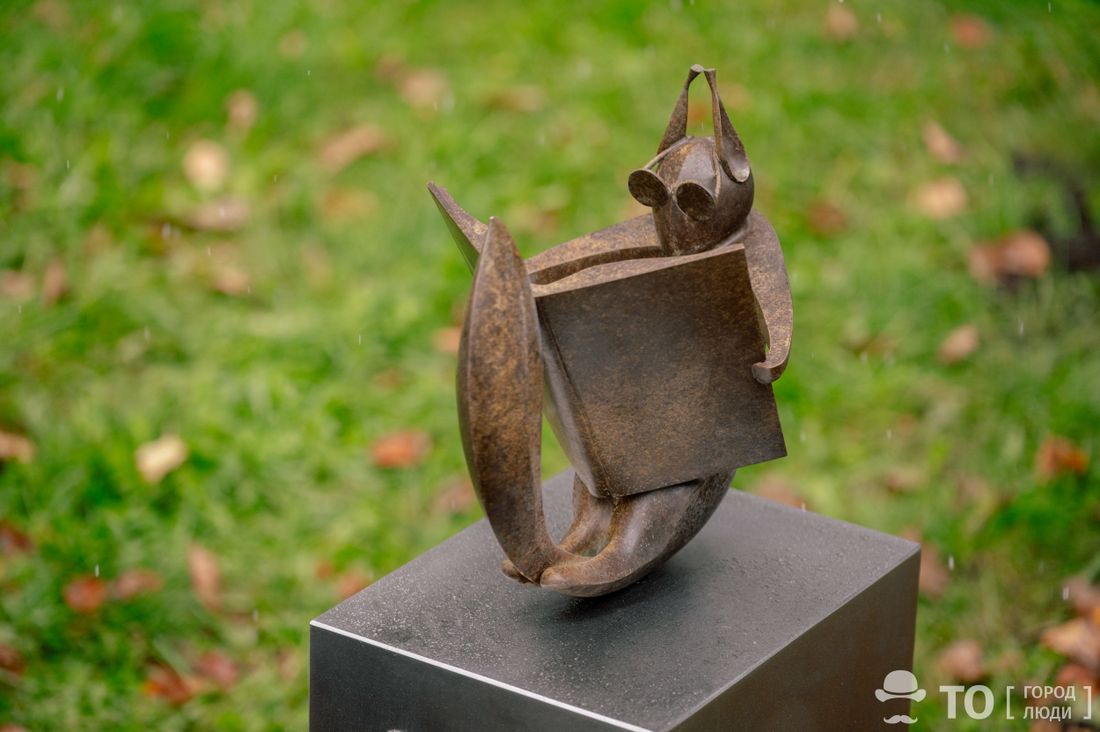 Город, Памятники, Томские новости, интересные новости Томска белочки памятники Бронзовая белка появилась в Университетской роще Томска