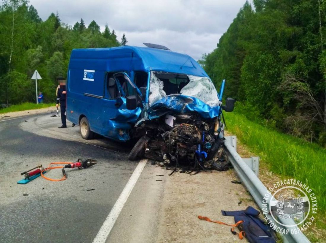 Город, Происшествия, Томские новости, происшествия жесть Томска интересные новости сводка происшествий дорожная обстановка Один человек погиб, трое пострадали в ДТП на трассе в Томской области