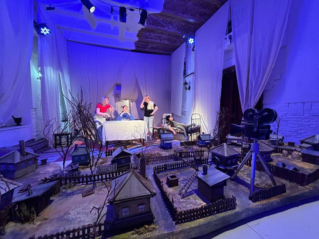 Город, Культура в Томске, Томские новости, интересные новости томское кино смотреть онлайн премьера кинематограф В Томске сняли документальный фильм о театре «Индиго»