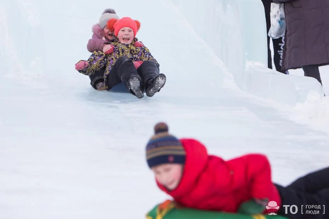 Город, Новый год ❄, Томские новости, интересные новости Томска праздники куда сходить развлечения На Ново-Соборной в Томске заработали горки