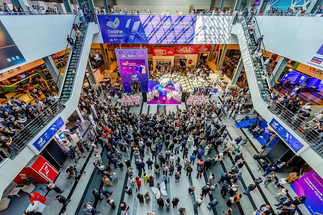 Город, Ростелеком, Томские новости, интересные новости Томска ии информационные технологии ИТ «Ростелеком» представил технологии ИИ для цифровых регионов на «Технопроме-2025»