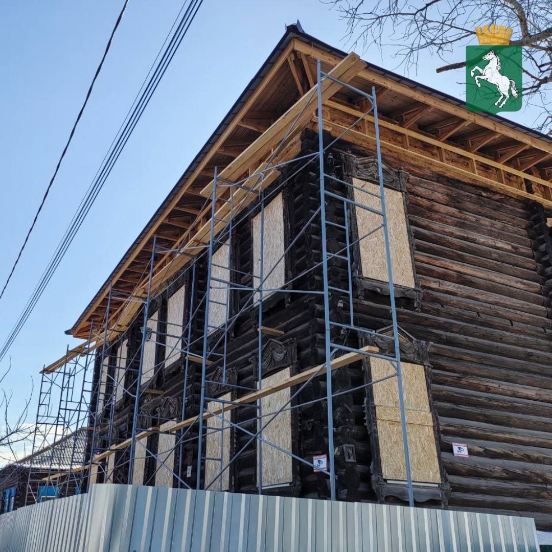 Город, Томские новости, деревянные дома ремонт восстановление интересные новости Томска Работы на пострадавшем от пожара доме по ул. Войкова, 22 в Томске выполнены на 50%