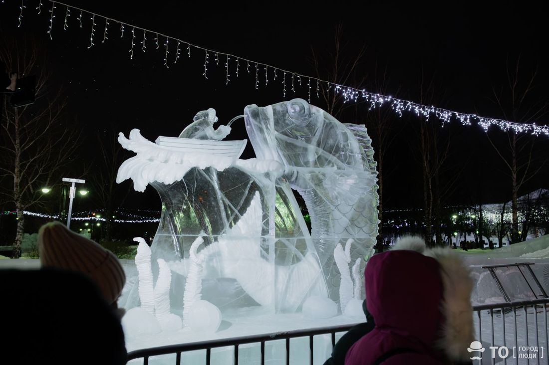 Город, Конкурсы и акции, Новый год ❄, Томские новости, интересные новости Томска конкурсы мастерство художники лепка праздники что посмотреть Томичи выбрали лучшую скульптуру «Хрустального Томска»