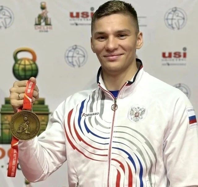 Город, Спорт, Спорт в Томске, Томские новости, интересные новости Томска спорт турниры чемпионаты томские спортсмены томская школа Томский гиревик стал восьмикратным чемпионом мира