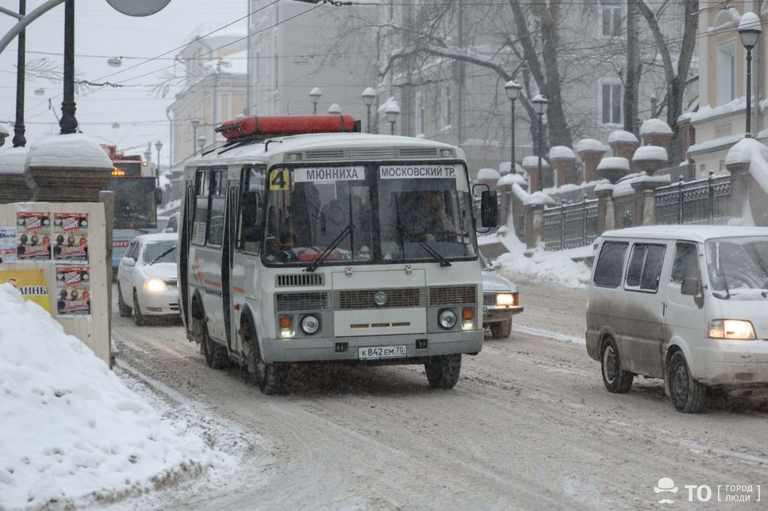 Город, Общественный транспорт, Томские новости, интересные новости Томска контракты нарушения автобусы маршрутки В Томске расторгнут договоры с перевозчиками маршрутов №4 и №53