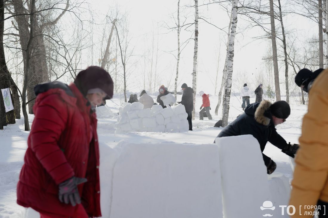 Город, Конкурсы и акции, Томские новости, интересные новости Томска мероприятия афиша события активности на свежем воздухе В Томске прошли соревнования по строительству иглу