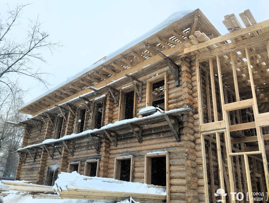 Город, Городское благоустройство, Дом за рубль, Томские новости, томск история дом за рубль новости интересное деревянные дома восстановление В «доме за рубль» в Верхней Елани готов сруб и оконные колоды