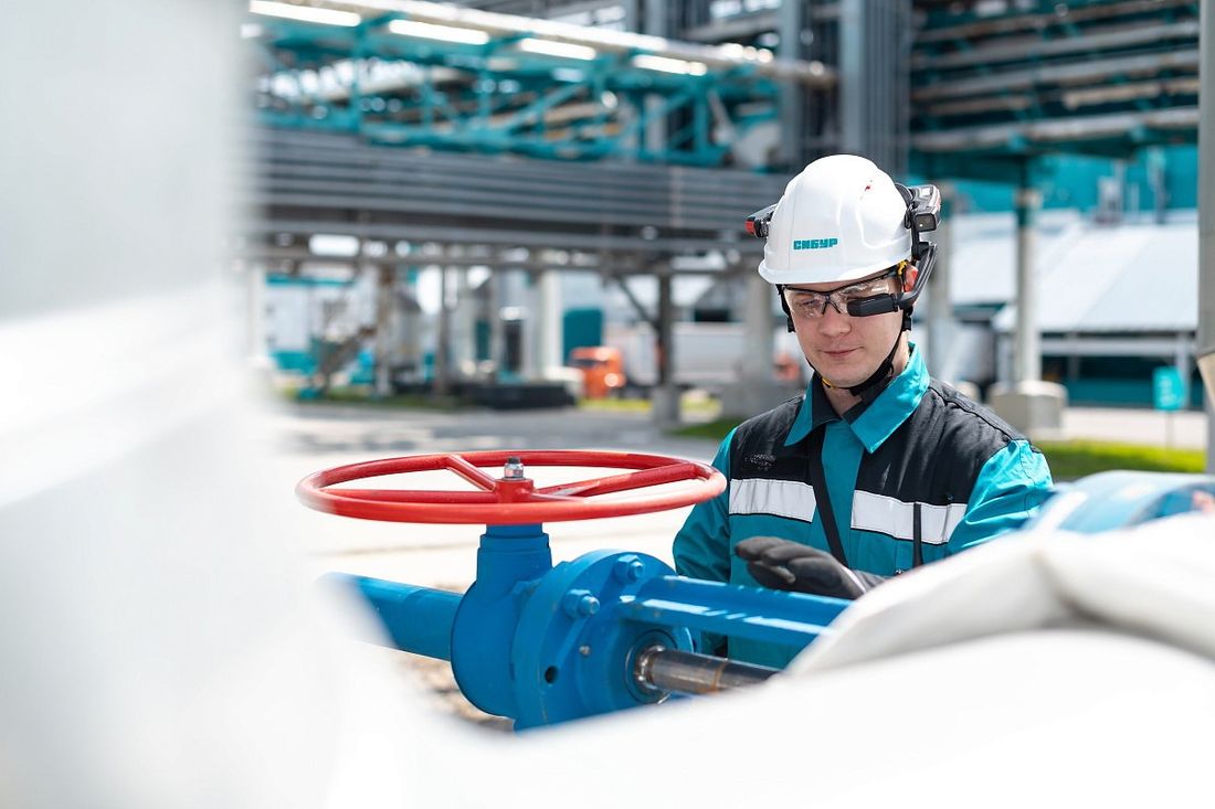 Город, Предприятия Томска и области, Томские новости, компании СИУБР предприятия где найти работу практика для студентов СИБУР вошел в топ-50 лучших работодателей для молодежи по версии Forbes