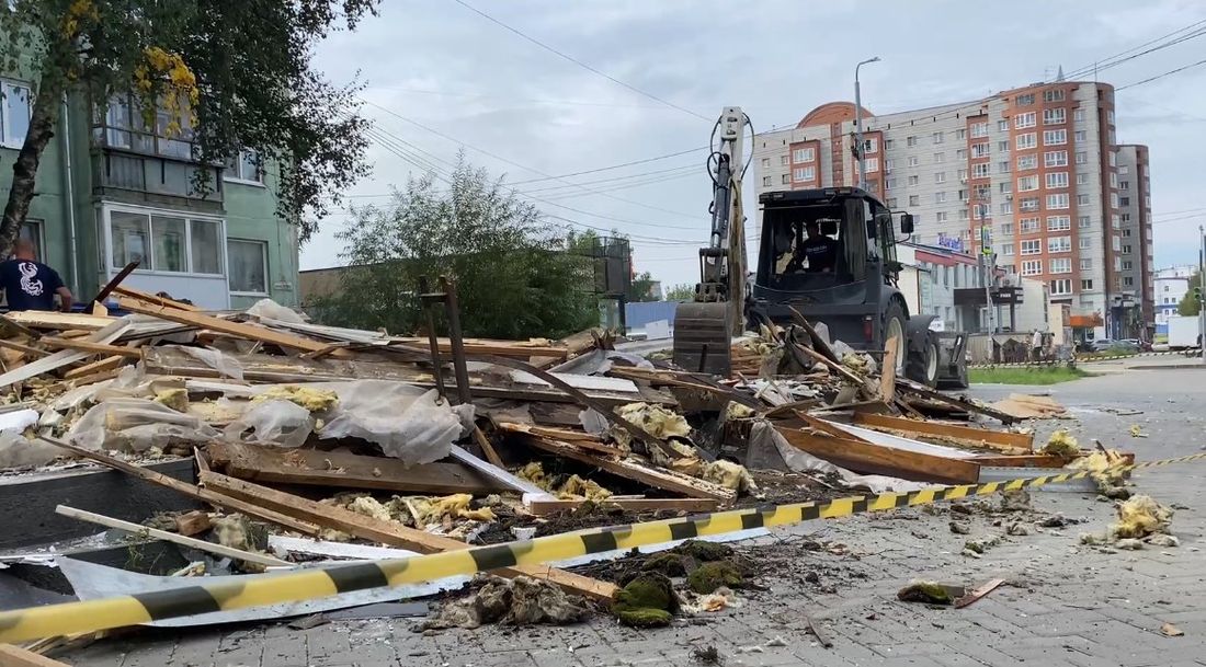 Город, Городское благоустройство, Томские новости, снос интересные новости Томска город восстановление приведение к нормативам торговые точки В Томске снесли незаконный ларек на пр. Фрунзе