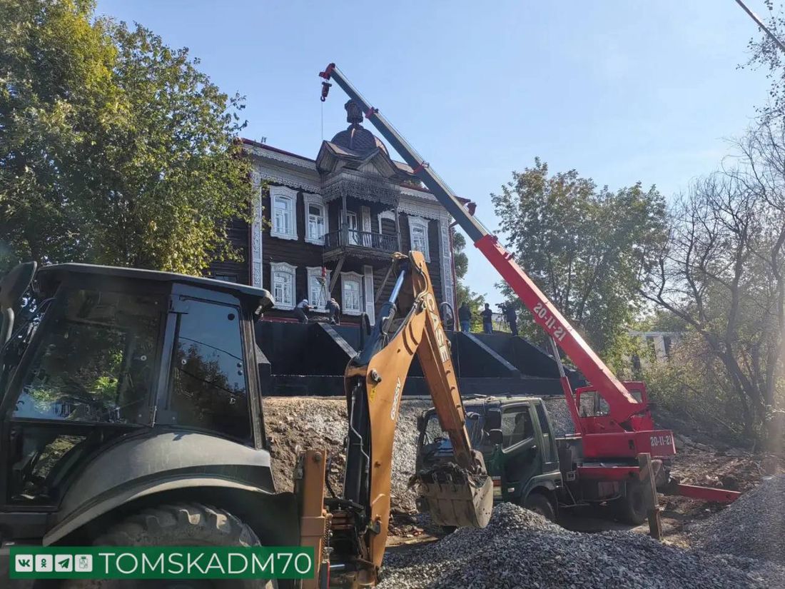 Город, Томские новости, интересные новости Томска деревянная архитектура исторический район город В Томске укрепляют склон у «Дома с фонарем»