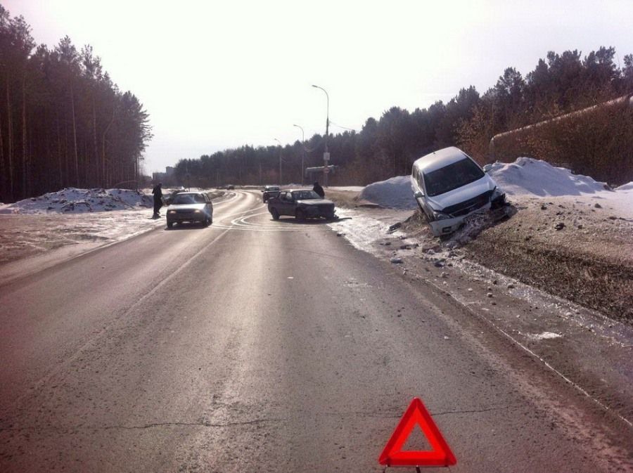 Происшествия, Томские новости, дтп авария происшествие дэу киа В Томске при столкновении иномарок пострадала женщина