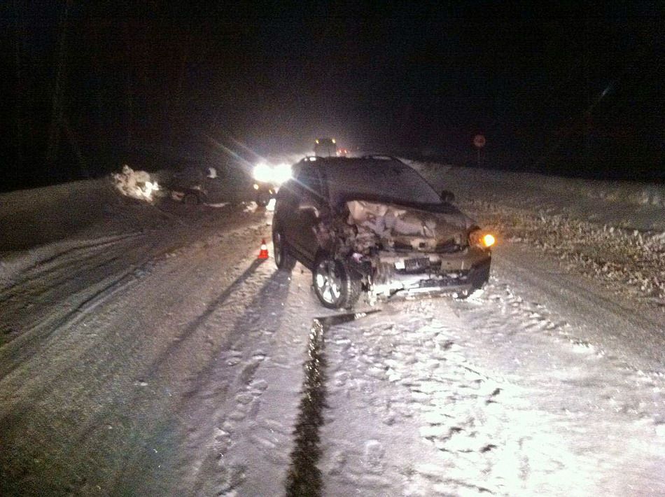Происшествия, Томские новости, ДТП пострадала девочка получили травмы столкнулись встречные Opel и Renault столкнулись в Томске, двое пострадали