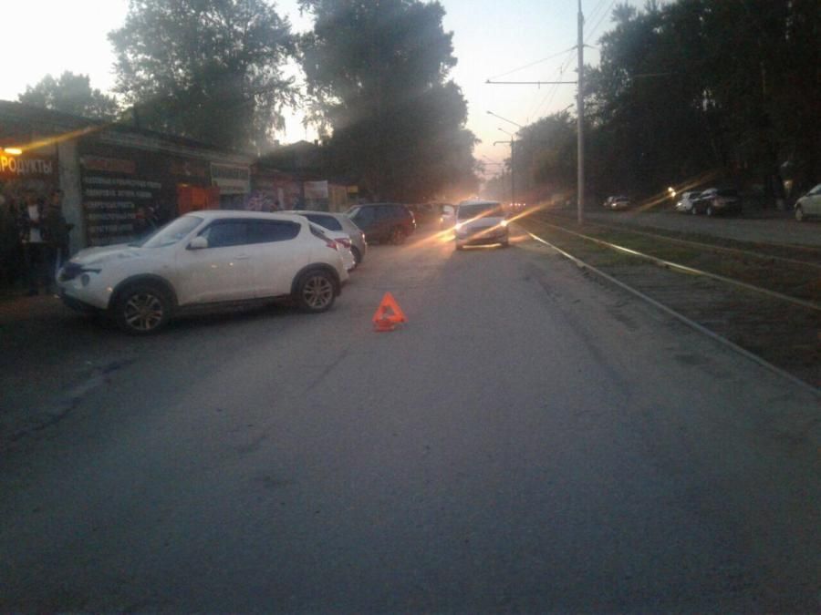 Происшествия, Томские новости, авария ДТП сбили попала под колеса ВАЗ сбил девочку, переходившую дорогу вне перехода в Томске