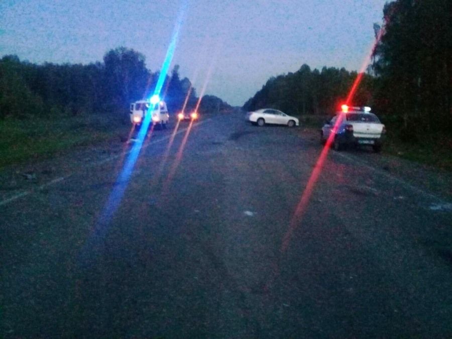 Происшествия, Томские новости, погиб водитель лобовое столкновение Camry семерка трое пострадали погиб на дороге смертельное ДТП В Томской области пьяный водитель пытался сбежать с места ДТП, в котором погиб человек