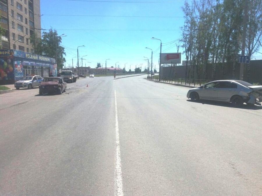 Происшествия, Томские новости, авария ДТП водитель без прав попал авария Несовершеннолетний водитель пострадал в ДТП в Томске