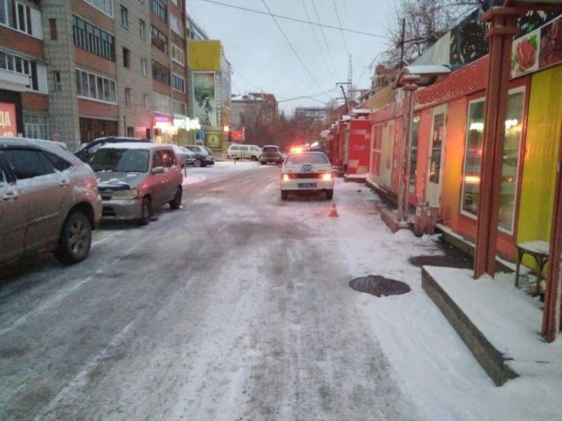 Происшествия, Томские новости, происшествия ДТП сбили ребенка сбили мать и дочь попали под колеса пострадали Женщина и ребенок попали под колеса иномарки в Томске