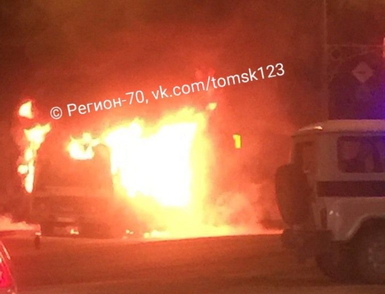 Происшествия, Томские новости, ПАЗ загорелся комментарий пожар огонь завод пазик маршрутка Томская маршрутка загорелась не по вине завода-изготовителя автобуса - ПАЗ