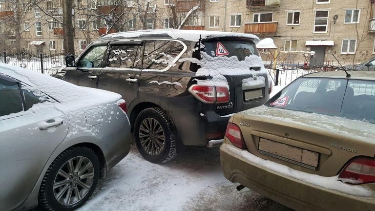 Происшествия, Томские новости, арест автомобиль тойота должник залог тойота камри 2012 года toyota camry тойота в Томске камрюха В Томске знакомые помогли должнику спрятать машину от приставов, но авто все равно арестовали