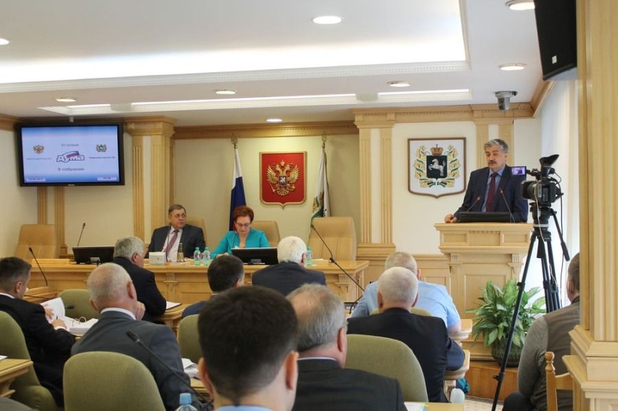 ЗД ТО, Томские новости, дума парламент законодательная дума Томской области Томские бизнесмены тратят 52% от выручки на различные платежи — омбудсмен