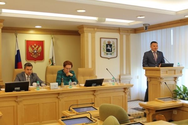 Дороги, ЗД ТО, Томские новости, ремонт ночью шумят дороги депутаты новый закон разрешат шуметь Томская облдума рассмотрит поправки, разрешающие ремонтировать дороги по ночам