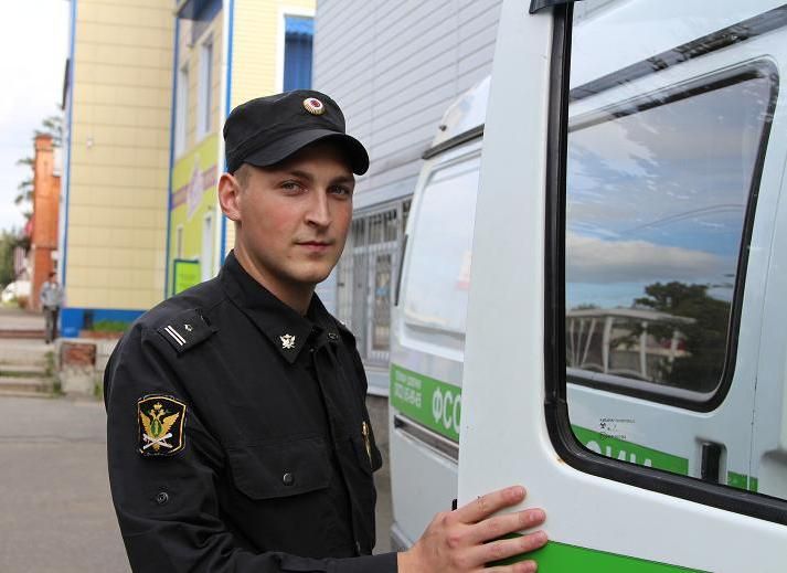 Криминал, Происшествия, Томские новости, судебные приставы грабители помог женщине спас В Томске судебные пристав задержал грабителя