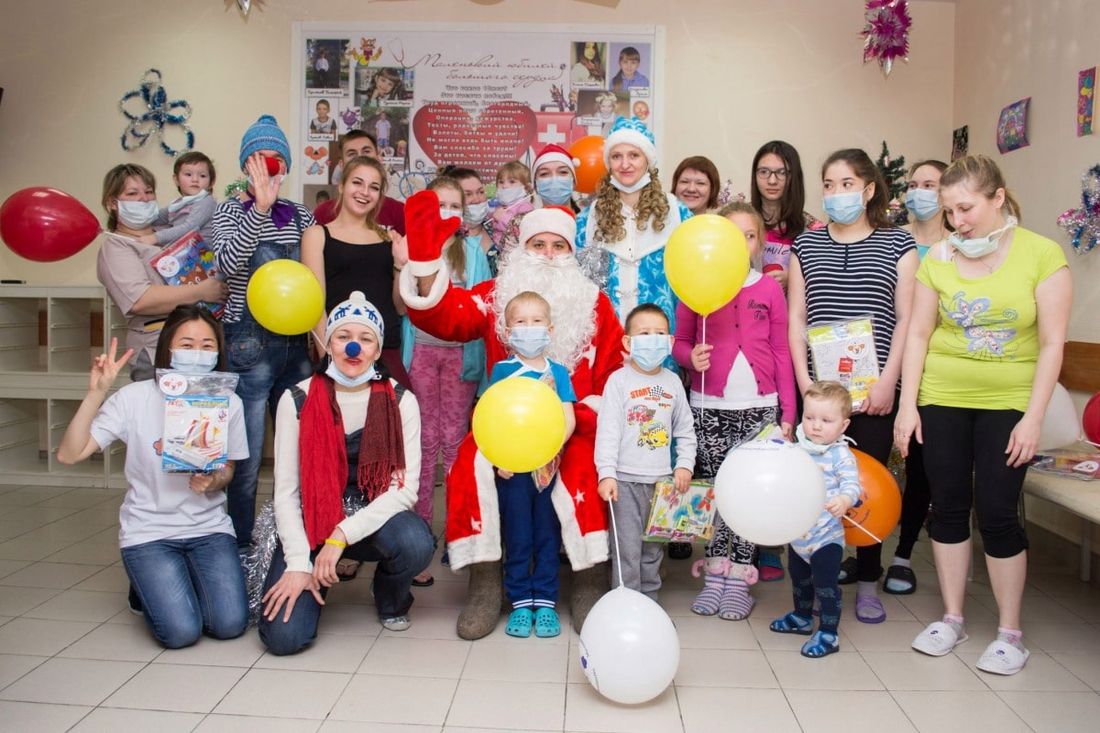 Благотворительность, Новый год ❄, Томские новости, Партнеры по радости больничные клоуны благотворительность поздравление «Партнеры по радости» поздравят маленьких пациентов томских больниц с Новым годом