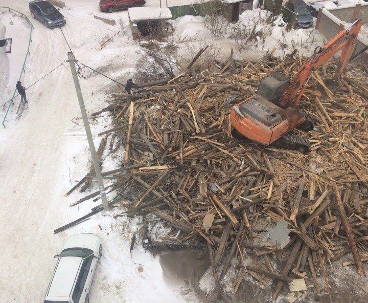 Городское благоустройство, Томские новости, деревянный дом снесли КЧС благоустройство детская площадка В Томске на месте деревянного дома появится детская площадка