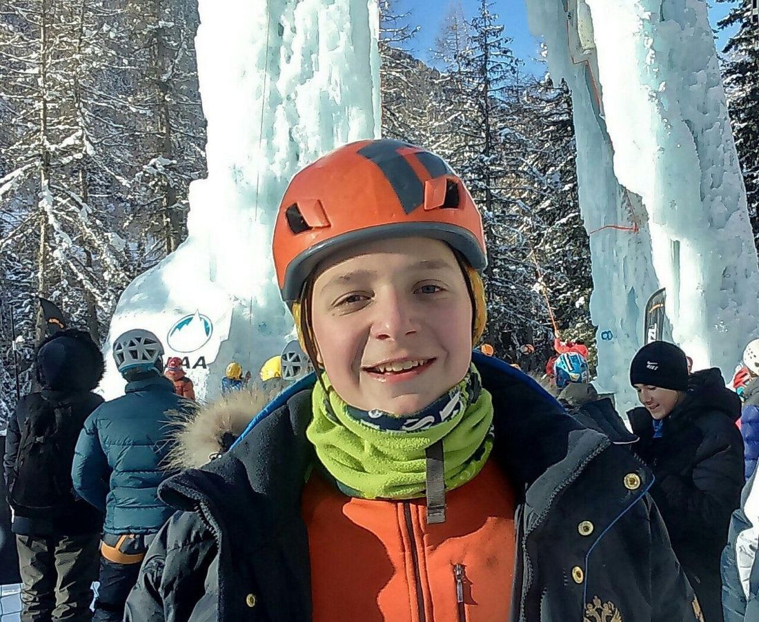 Спорт, Спорт в Томске, Томские новости, спорт альнист скалолаз чемпионат мира Франция Федерация альнизима томские альпинисты Томский альпинист взял две медали на юношеском Чемпионате мира во Франции