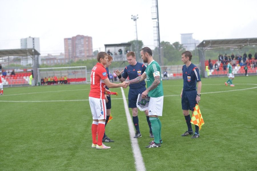 Спорт, Томские новости, Томь Сибирь матч игра ФНЛ футбольная лига «Томь» на выезде уступила «Сибири»