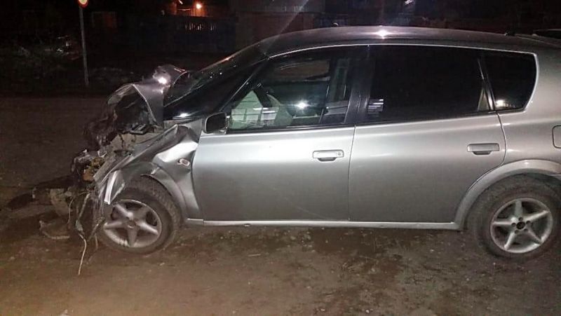 Происшествия, Томские новости, авария дтп врезались пострадали авария сводка происшествий дорожная обстановка Toyota и УАЗ столкнулись в томском селе, один человек пострадал