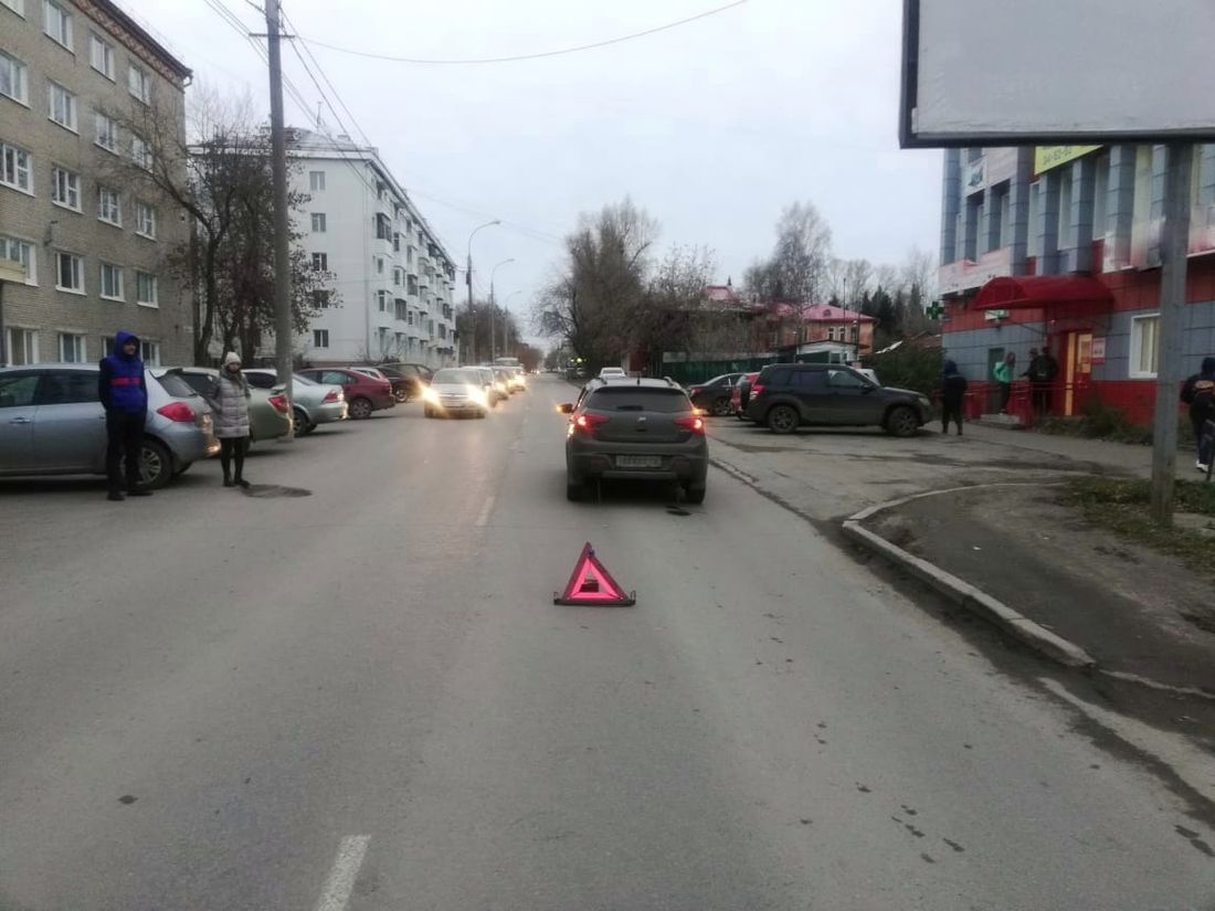 Происшествия, Томские новости, авария ДТП врезались пострадали сводка происшествий аварии попали под колеса жесть Томска Иномарка сбила 12-летнюю девочку в Томске