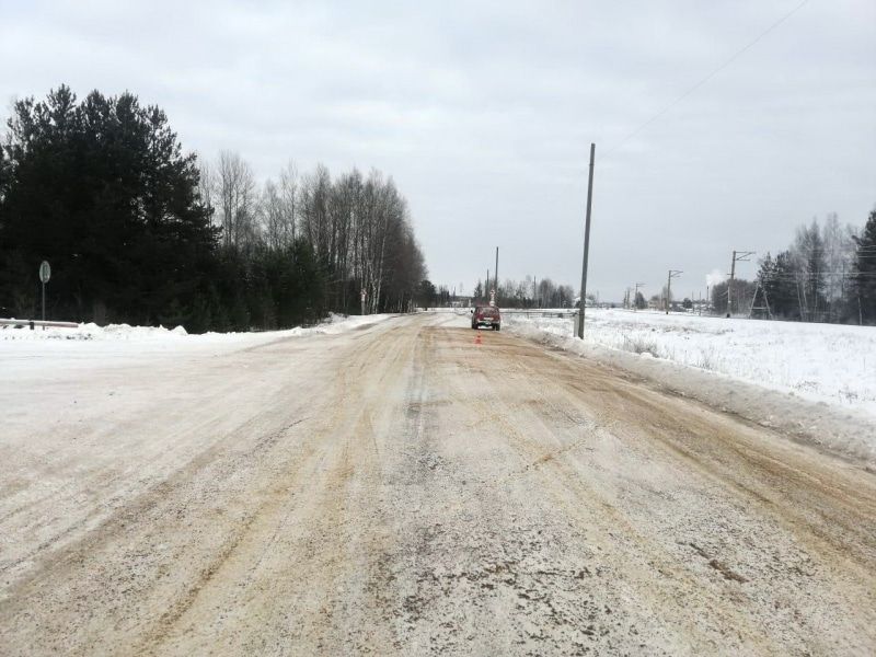 Происшествия, Томские новости, авария ДТП врезались сводка происшествия дорожная обстановка жесть Томска Женщина-пассажир пострадала при столкновении ВАЗа и УАЗа на трассе в Томской области