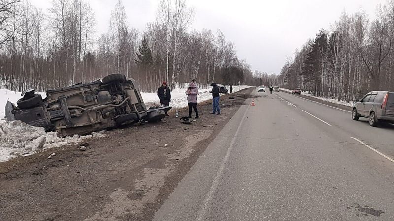 Происшествия, Томские новости, авария дтп сводка происшествий врезались пострадали аварии дорожная обстановка Трое пострадали в ДТП на трассе Томск-Каргала-Колпашево