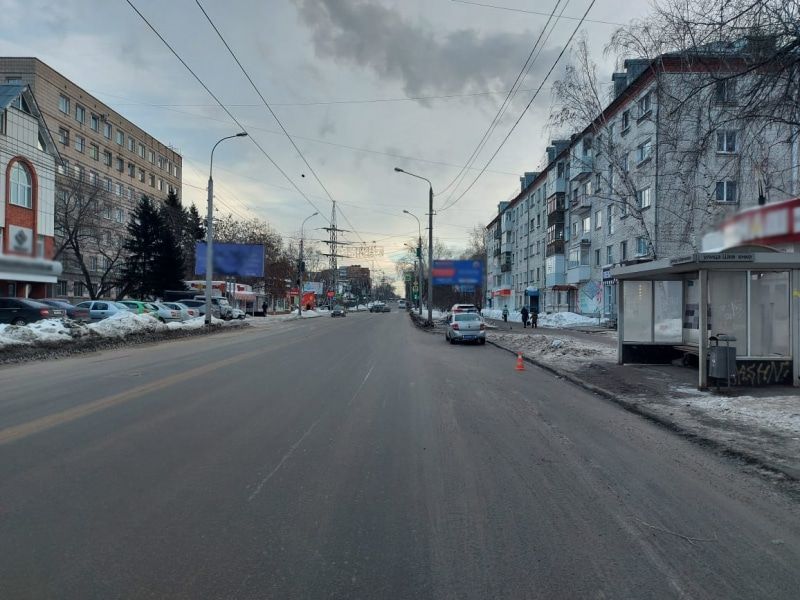 Происшествия, Томские новости, авария ДТП врезались пострадали сводка происшествий ДТП инцидент жесть Томска В Томске девочка-подросток, выходившая из маршрутки, попала под ее колеса