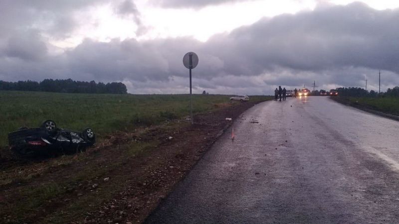 Происшествия, Томские новости, авария дтп врезались пострадали сводка происшествий дорожная обстановка жесть Томска врезались Женщина-водитель пострадала при столкновении со встречным автомобилем на трассе под Томском