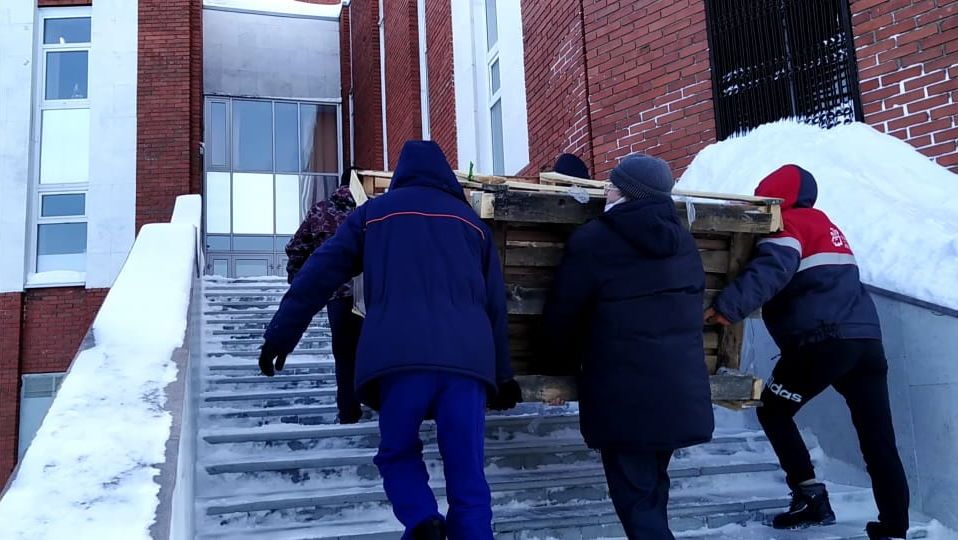 Культура в Томске, Томские новости, арфа инструмент парк инструментов музыка филармония БКЗ оркестр культура в Томске Первая за 40 лет арфа пополнила парк инструментов Томского симфонического оркестра