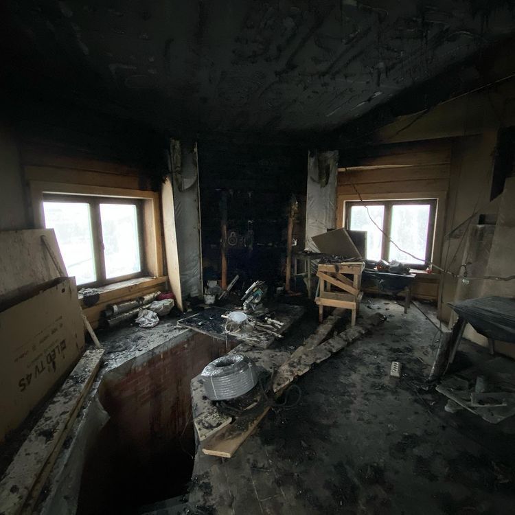 Башня Лунева, Происшествия, Томские новости, пожар огонь загорелись сгорели пострадали от огня сводка происшествий башня Лунева Томичи могут помочь в восстановлении пострадавшей от огня башни Лунева