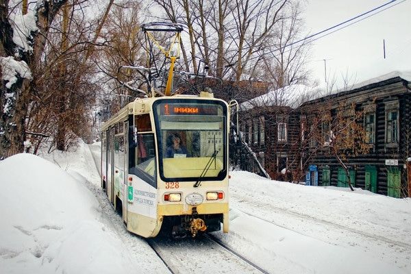 ЖКХ, Общественный транспорт, Происшествия, Томские новости, электротранспорт общественный транспорт ограничение дорога расписание трамваев Из-за подтопления трамвайных путей в одном из районов Томска приостановили работу электротранспорта
