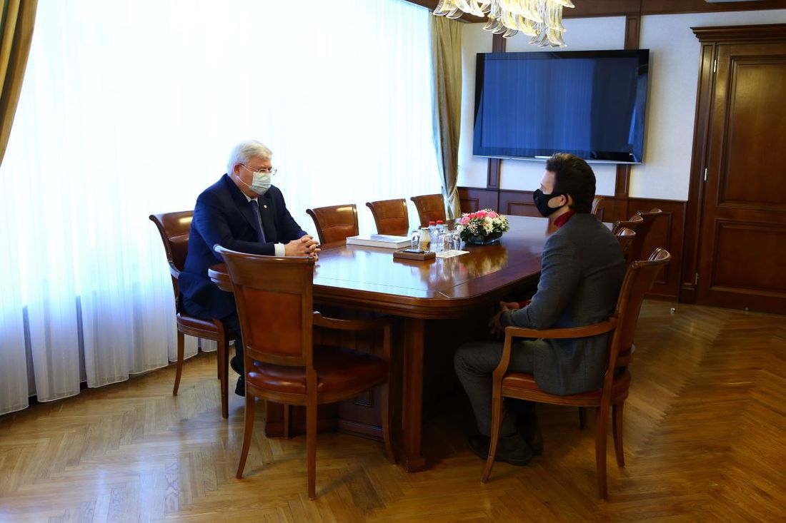 Власть, Культура в Томске, Томские новости, губернатор юбилей филармония деньги культура Губернатор Сергей Жвачкин выделил 50 млн рублей к юбилею Томской филармонии