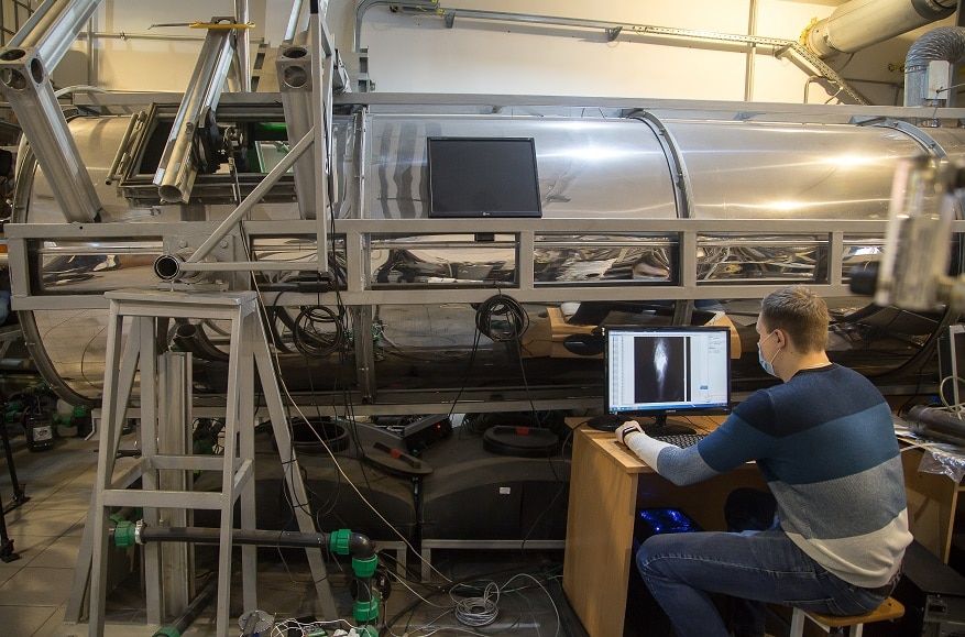 Образование и наука, Томские новости, мазут переработка вторсырье покрышки экология Томские ученые научились получать арктический мазут из старых покрышек